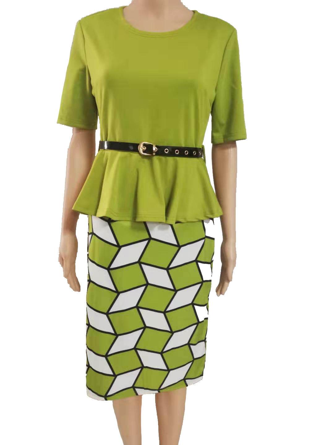 Elegant Fitted Dress with Ruffle Detail - Emprize360